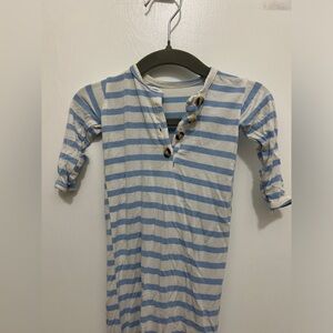 Lou Lou & Company Striped Knotted Gown (Newborn)